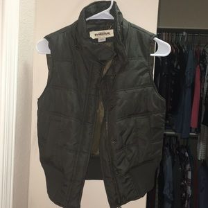 Hydraulic winter vest